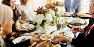 Read more about the article Luxurious Dinner Parties